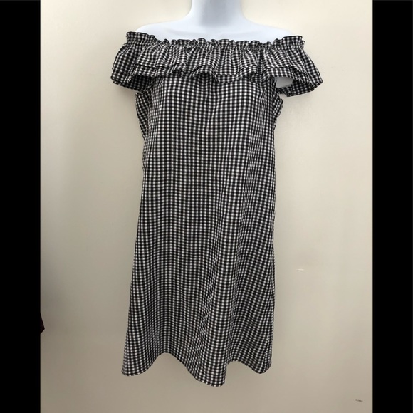 H&M Dresses & Skirts - Summer find 😊